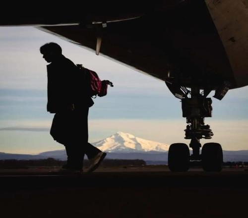 魏震父子同,台亮相中超,首轮仪式,安博体育平台,安博体育官方网站,安博体育登录入口,安博体育app下载